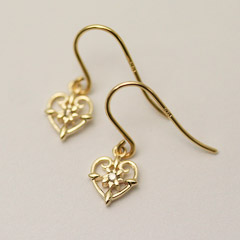 K10YGダイヤモンドピアス