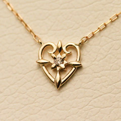 K10YGダイヤモンドペンダント